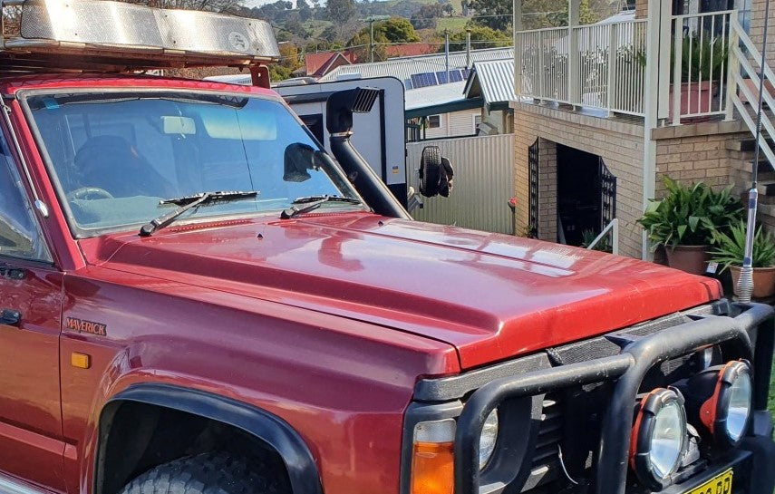 Bonnet Solar Panel - Ford Maverick (1987-1997) 90-Watt (2 x 45-Watt)