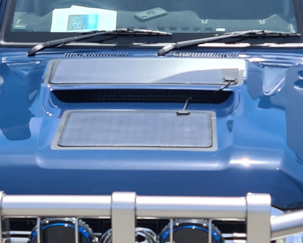 Bonnet Solar Panel - Toyota Landcruiser 70 Series (VDJ78 & VDJ79) 65-Watt (35W & 30W)