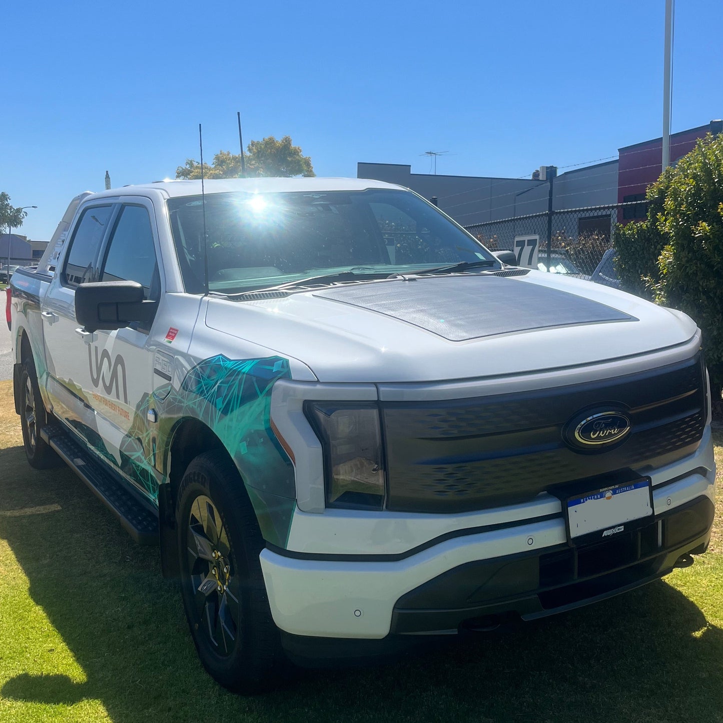 Bonnet Solar Panel - Ford F 150 Lightning (2022-2025) 115-Watt